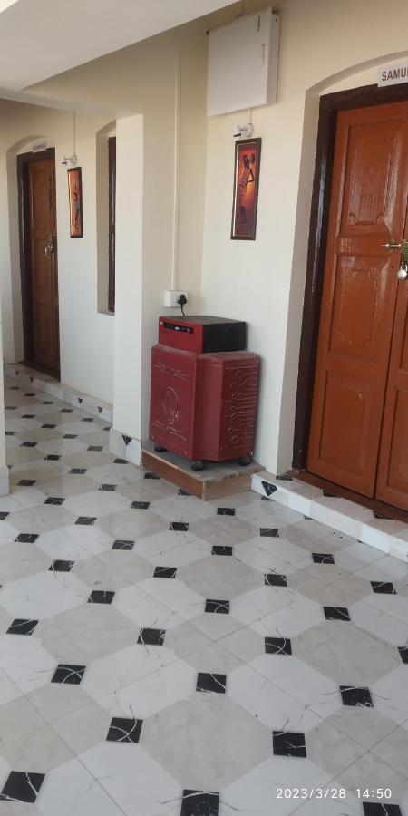 Bhuban Heritage Inn Puri Ngoại thất bức ảnh